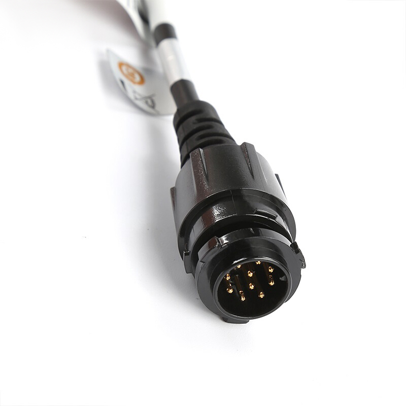 摩托羅拉PMN5052A數(shù)字車載臺手咪圖片2