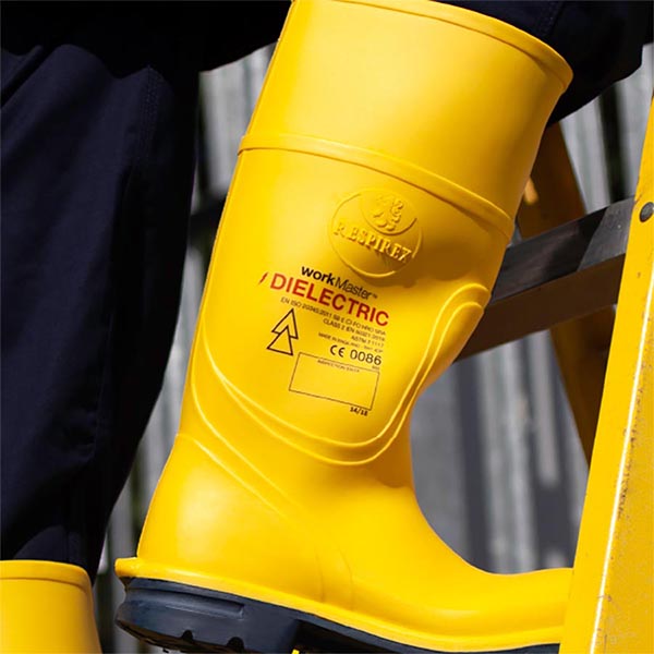 羿科60700401抗沖擊防滑耐磨絕緣靴圖片1 羿科60700401抗沖擊防滑耐磨絕緣靴圖片1