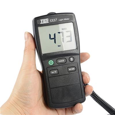 臺灣泰仕TES-1337數(shù)字照度計圖片2