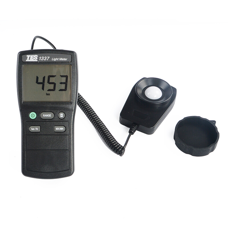 臺灣泰仕TES-1337數(shù)字照度計圖片4