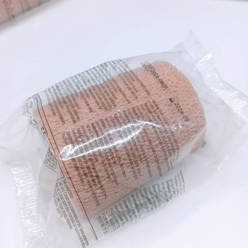 3M1582自我粘纏外科膠帶圖片4