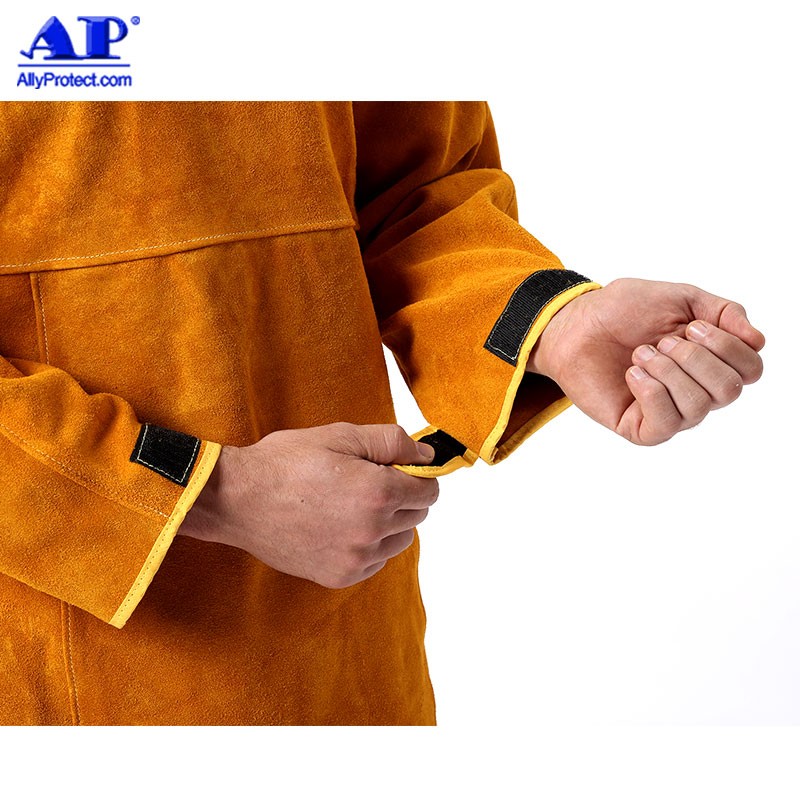 友盟AP-8000金黃色皮護(hù)胸帶領(lǐng)長袖圍裙圖片3