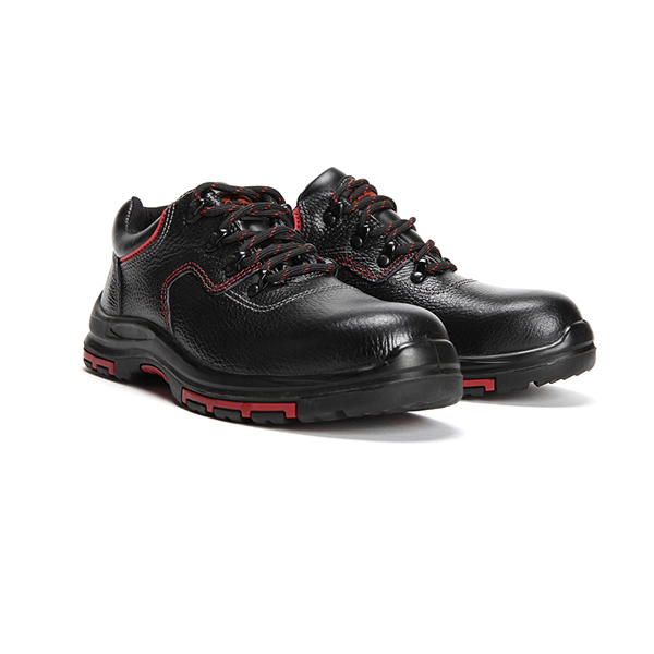 華信吉豹X7118A低幫防砸絕緣防滑耐磨安全鞋