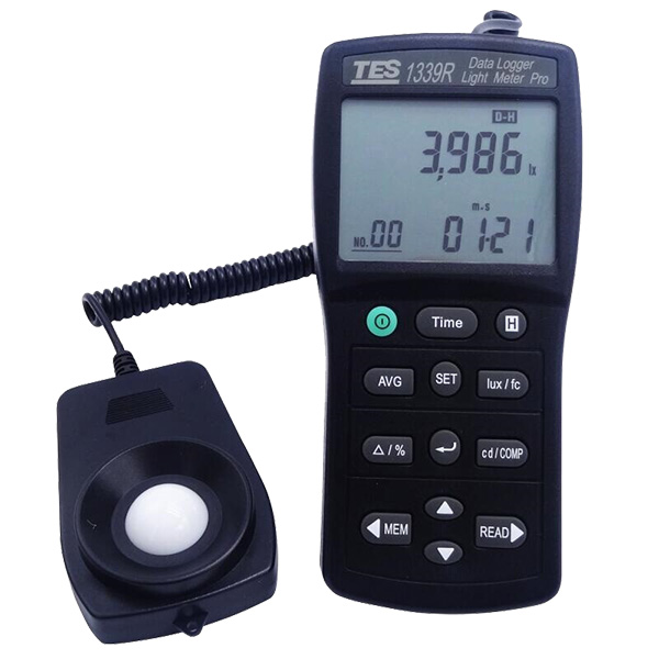 臺(tái)灣泰仕TES-1339R專業(yè)級(jí)照度計(jì)