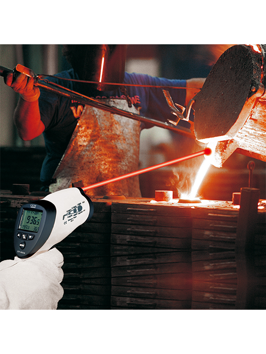 華盛昌DT-8819H專業(yè)中高溫型紅外線測(cè)溫儀圖片3