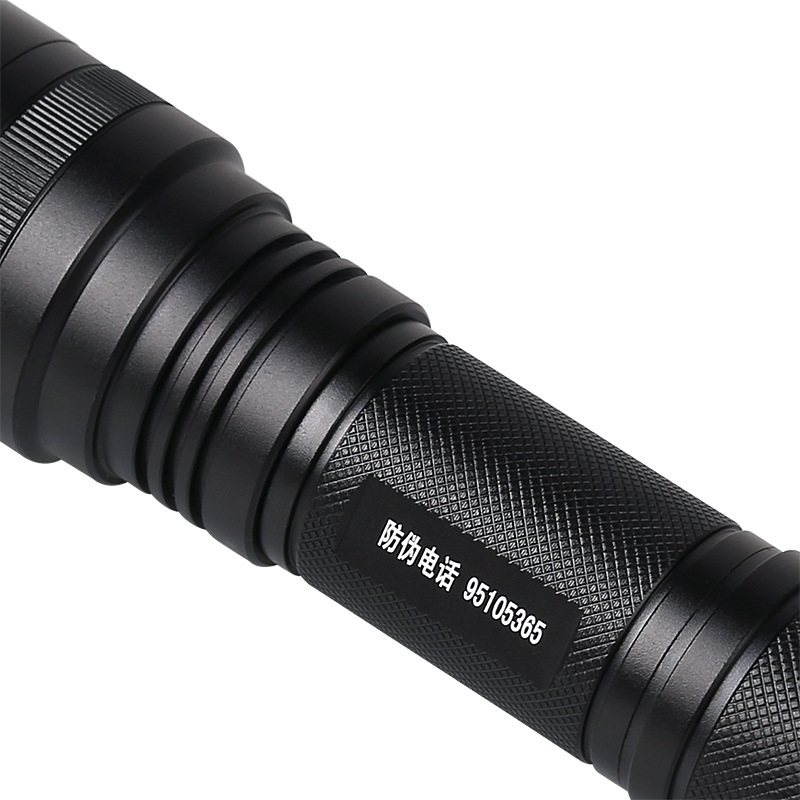 神火L6-XPE LED家用小型強(qiáng)光手電筒圖片3