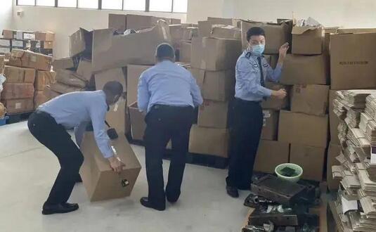 廣東汕頭查獲五處防毒面具制假窩點