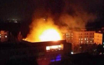 成都四中學校食堂火災現場圖片