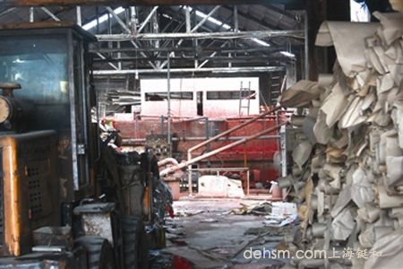 湖南安鄉造紙廠發生中毒安全事故現場圖片