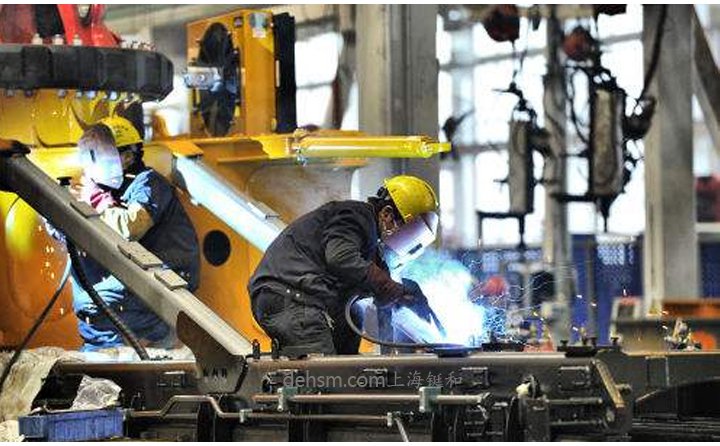 阻燃工作服性能特點